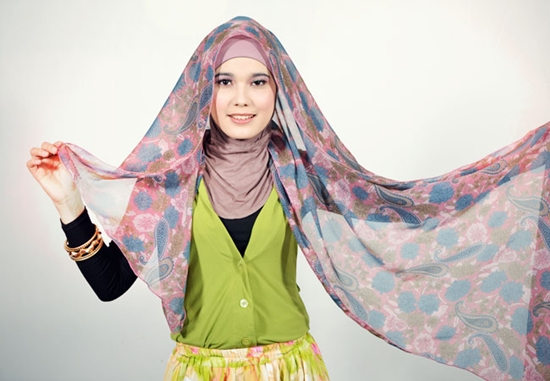 tips memakai hijab pashmina