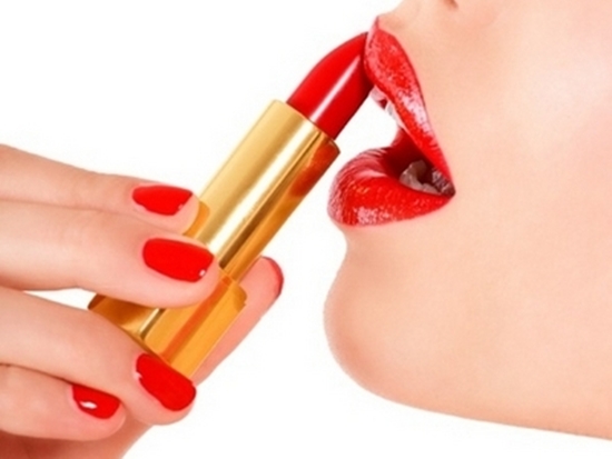 bahaya Lipstik beracun
