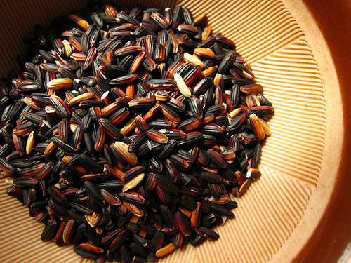 khasiat beras hitam