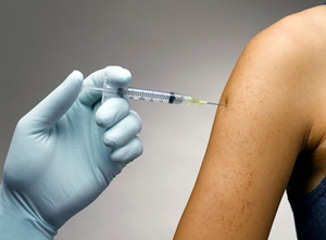 Manfaat dan Resiko Vaksinasi Flu