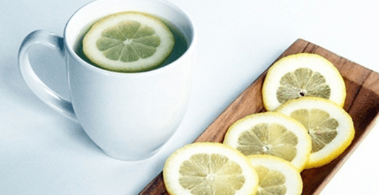 Air Hangat dan Perasan Lemon