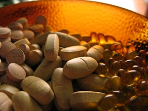 7 Vitamin dan Suplemen yang Seharusnya Tidak Diambil